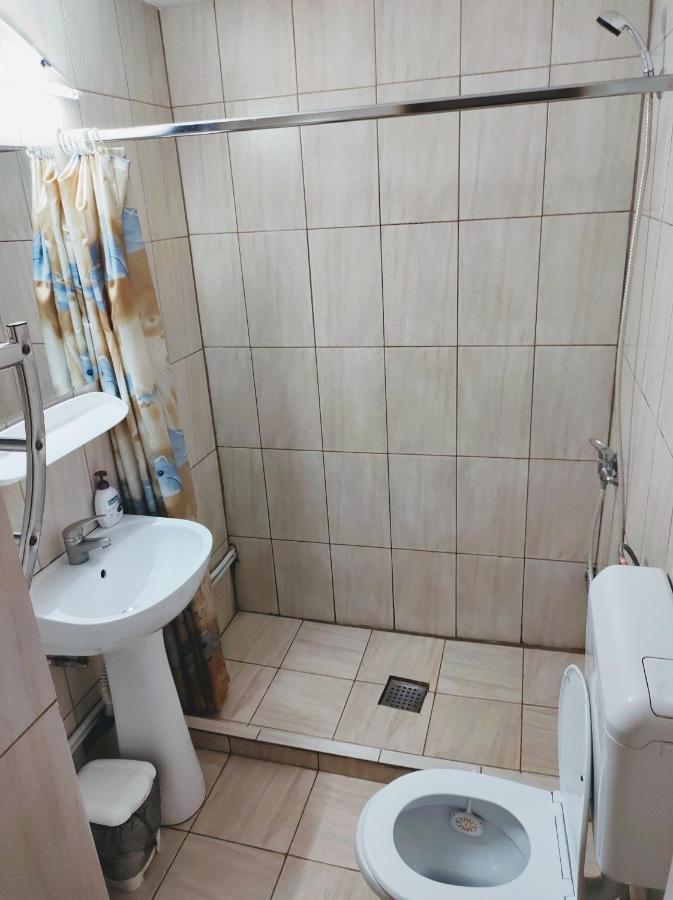 Pensiunea Casa Didina Бакэу Экстерьер фото